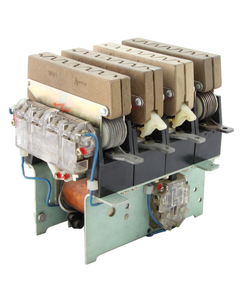 Stycznik SU-122 110V DC, 4bieg-2NO+2NC, 63A, styki pom. 2NO+2NC