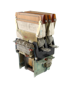 Stycznik SU-420 TR 220V DC, 2bieg-2NO, 250A, styki pom. 2NO+2NC, wyk. trakcyjne